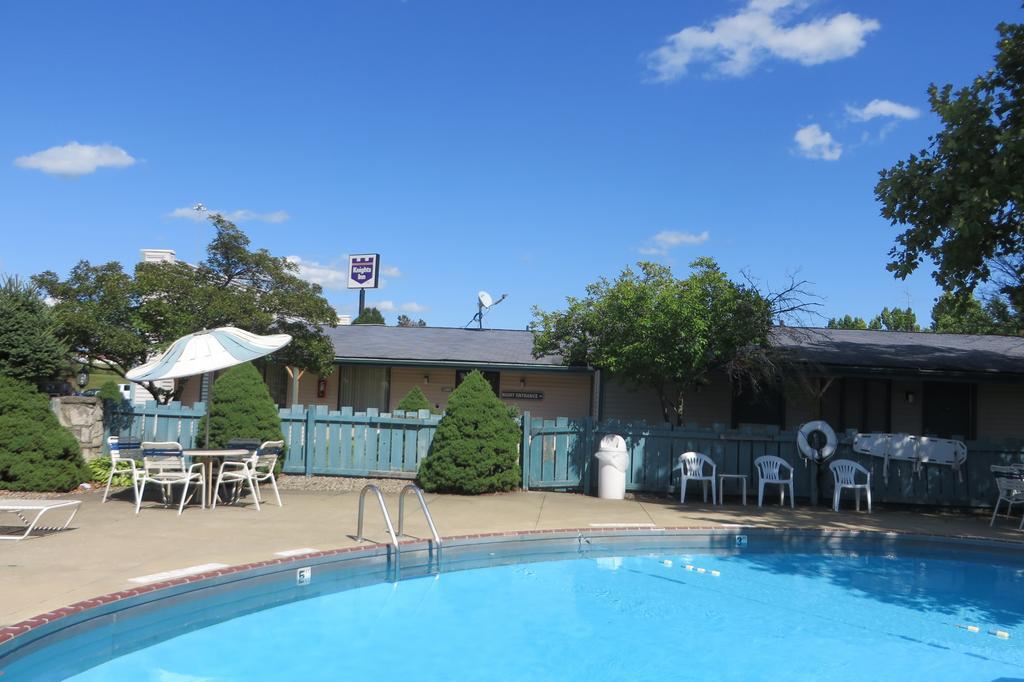 Knights Inn Canton Exterior photo