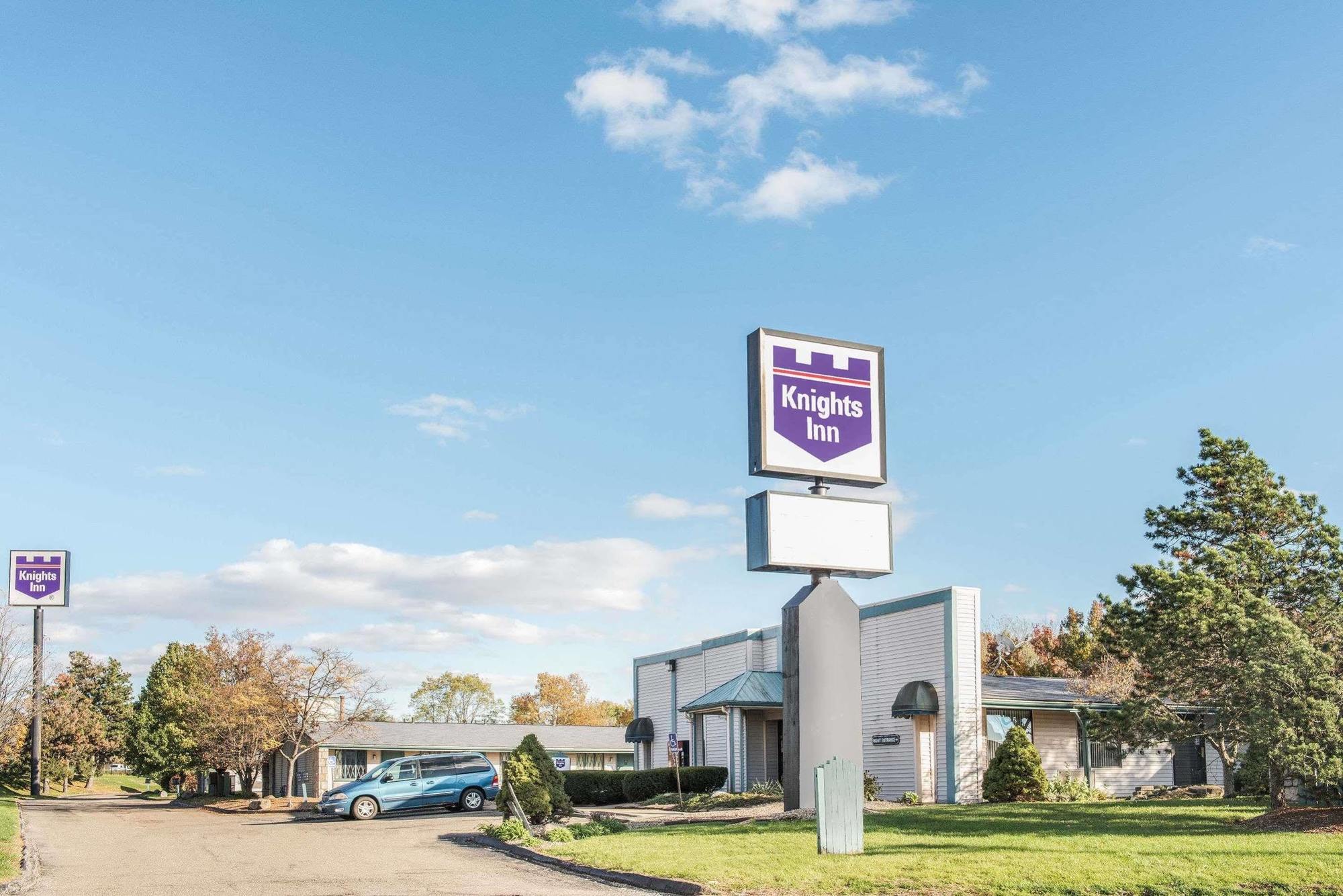Knights Inn Canton Exterior photo